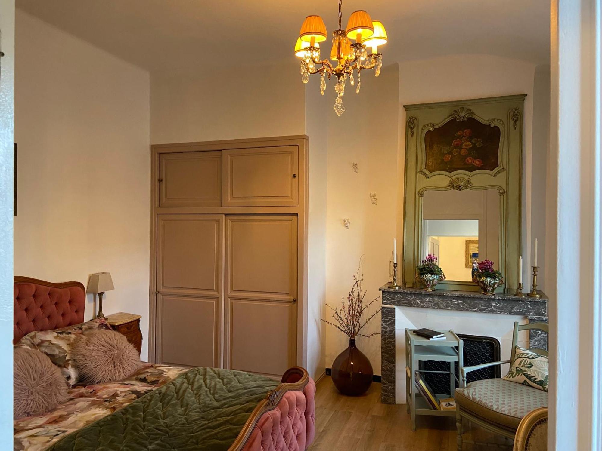 Maison 1823 - Suites De Charme A Garons Екстер'єр фото